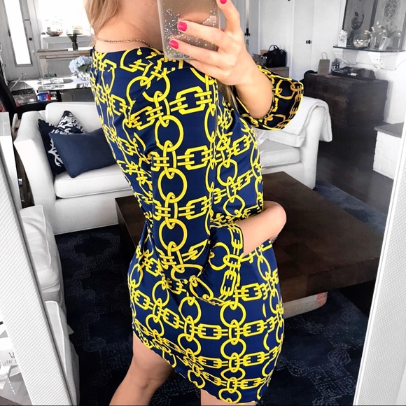 💫 ARYEH ANTHROPOLOGY YELLOW CHAIN DARK BLUE DRESS - Picture 5 of 10